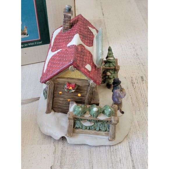 Holiday Gatherings Christmas Trees Wreaths House Village accessory - Picture 9 of 11